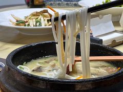 -梅贻琦先生旧居民国茶楼 过桥米线