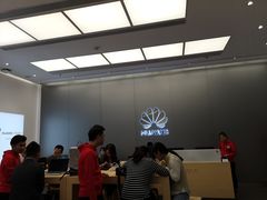 -华为授权体验店(华强北电子广场)
