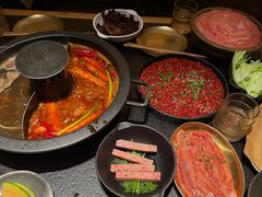 -晓宇重庆火锅(西安荟聚店)