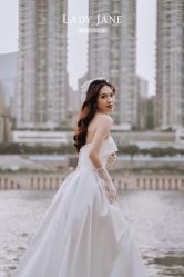 -Lady  Jane高端婚纱礼服馆