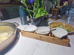 -三个椰子·现砍椰子鸡(金源CBD店)