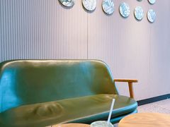 -星巴克臻选(郑州中原万达店)