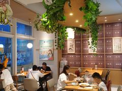-必胜客(WOW昙华林店)
