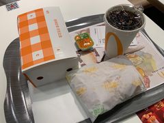 -麦当劳(虹口星荟中心店)
