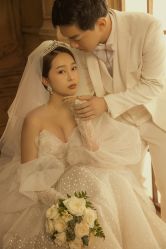 点击看大图 -挪娅婚纱摄影皇家会所