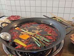 -黄潇洒老火锅(九眼桥宏济巷店)