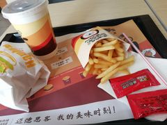 -迈德思客•汉堡•烤鸡(围墙巷店)