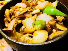 石锅牛蛙-春天里·老街坊餐厅(港隆广场店)