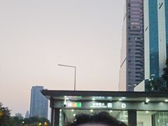 -大剧院(地铁站)