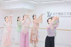-佑宁舞蹈工作室