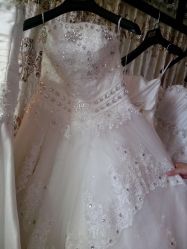 -喜喜婚纱HAPPINESS STUDIO奢定馆(海淀体验馆)