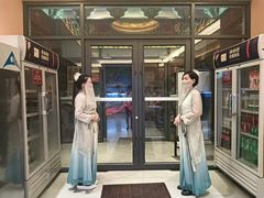 -梅利汴京烤鸭•开封豫菜地标店(东大街店)