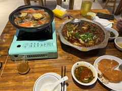 -乡土特色.冷锅鱼.牦牛肉汤锅