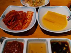 -唯成•韩国炭火烤肉 유성고기