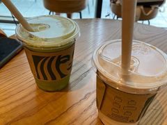 -星巴克臻选(嘉兴海宁银泰城店)