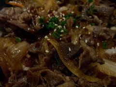牛肉石锅拌饭-御牛道日式烤肉料理(杭州万象城店)