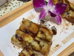 -小董哥烤串·爆汁大油边(故宫店)
