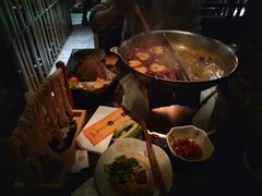 -湊湊火锅·茶憩(新中关购物中心店)