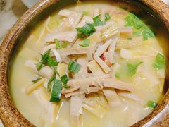 鸡汤天女笋-伙靠·江浙菜(田林路店)