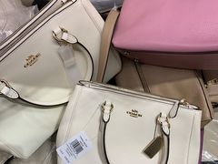 -COACH蔻驰(恒隆广场店)