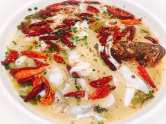 -江渔儿酸菜鱼(映月湖环宇城店)