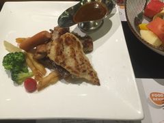 -绿茵阁(体育西分店)