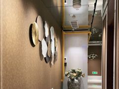 -鼎泰亨·海鲜牛肉餐厅(滨江店)