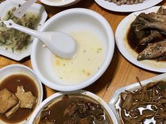 -山里人家土菜馆(茅山店)