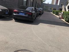 -翠微牡丹园停车场