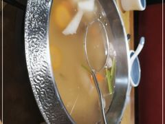 -左庭右院鲜牛肉火锅(金山万达店)