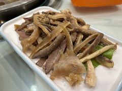 -乡土黄·鲜牛肉火锅·小龙虾(兴业街店)