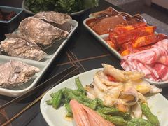 -梨花甄选自助烤肉(小寨原力场店)