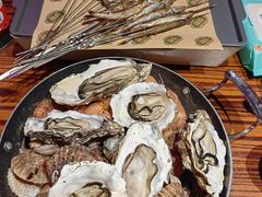 -蚝堡海鲜·威海菜·海肠捞饭·烧烤·亚洲吃蚝公司(幸福门店)