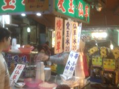 -六合夜市