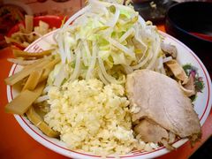 二郎系拉面-拉面莊夢語＆中华料理八椿