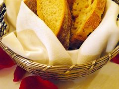 餐前包-福楼法餐厅FLO