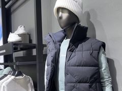 -迪桑特DESCENTE(青岛山东路万象城店)