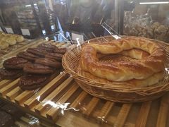 -昆明冠生园·蛋糕·面包(南强街店)