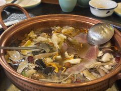 -老渔家·白族·石板烧·野生菌火锅(古城中心店)