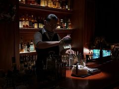 -蓉LOUNGE威士忌鸡尾酒FLOWER酒吧