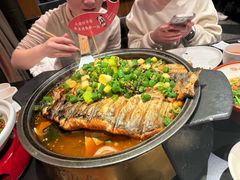 -辣尚瘾·烤鱼·新川菜(交大直营店)