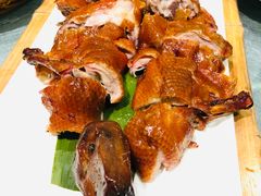厨娘灌汤脆皮鸭-小厨娘淮扬菜(清江苏宁广场店)