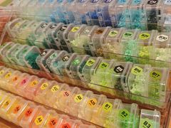 -十八字金·银饰·拼豆·开蚌DIY(魏公芳华里店)