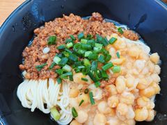 -丽影重庆小面(定西路店)