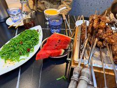 -勇利赵家烤肉坊(含光路店)