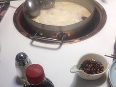 -洪氏嗨捞·猪肚鸡火锅(阳光天地店)