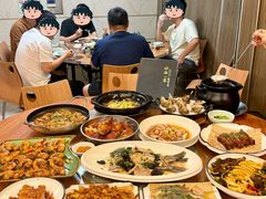 -荣基四海一家·家常菜·海鲜大排档(新安店)