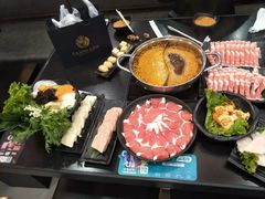 -呷哺呷哺(哈尔滨红博购物广场店)