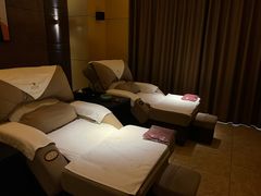 -金色印象·HiFi影音·按摩足疗(龙腾路店)