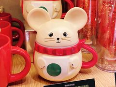 -星巴克(静安嘉里中心B2店)